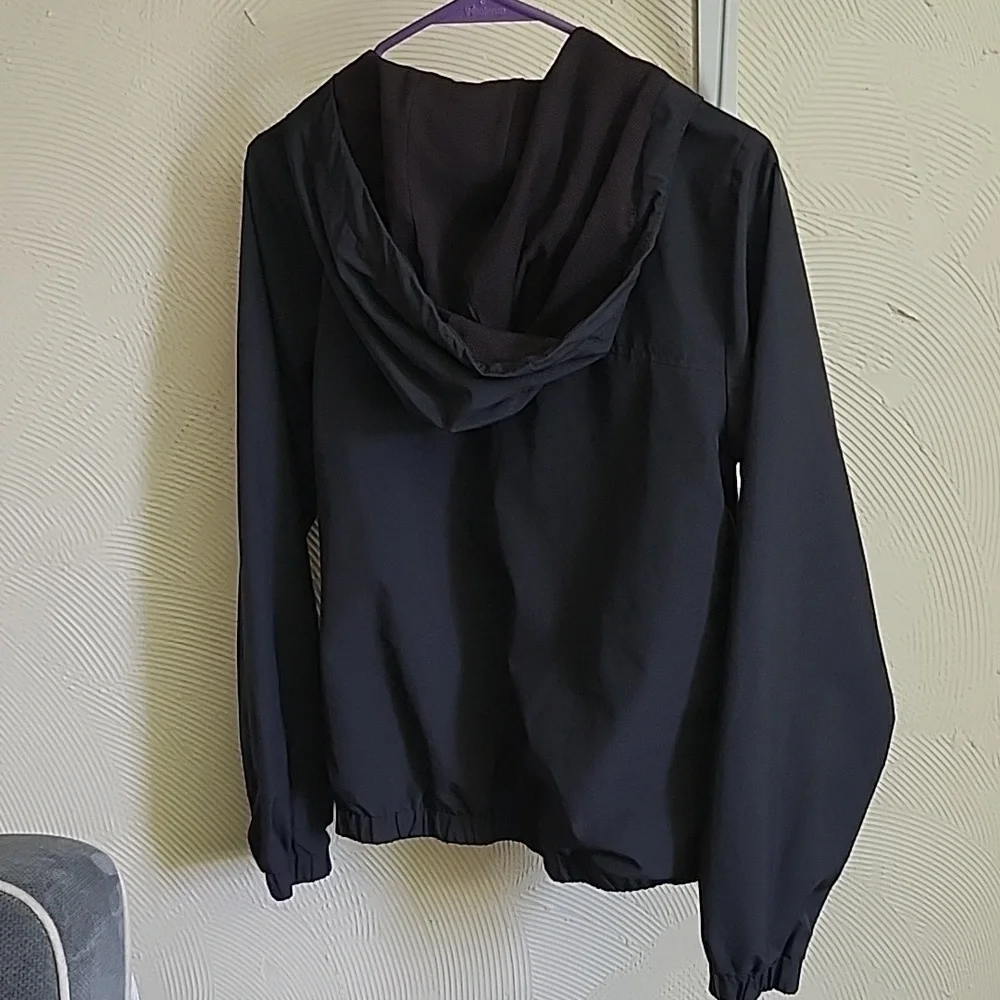 jacket - Picture 2 of 5